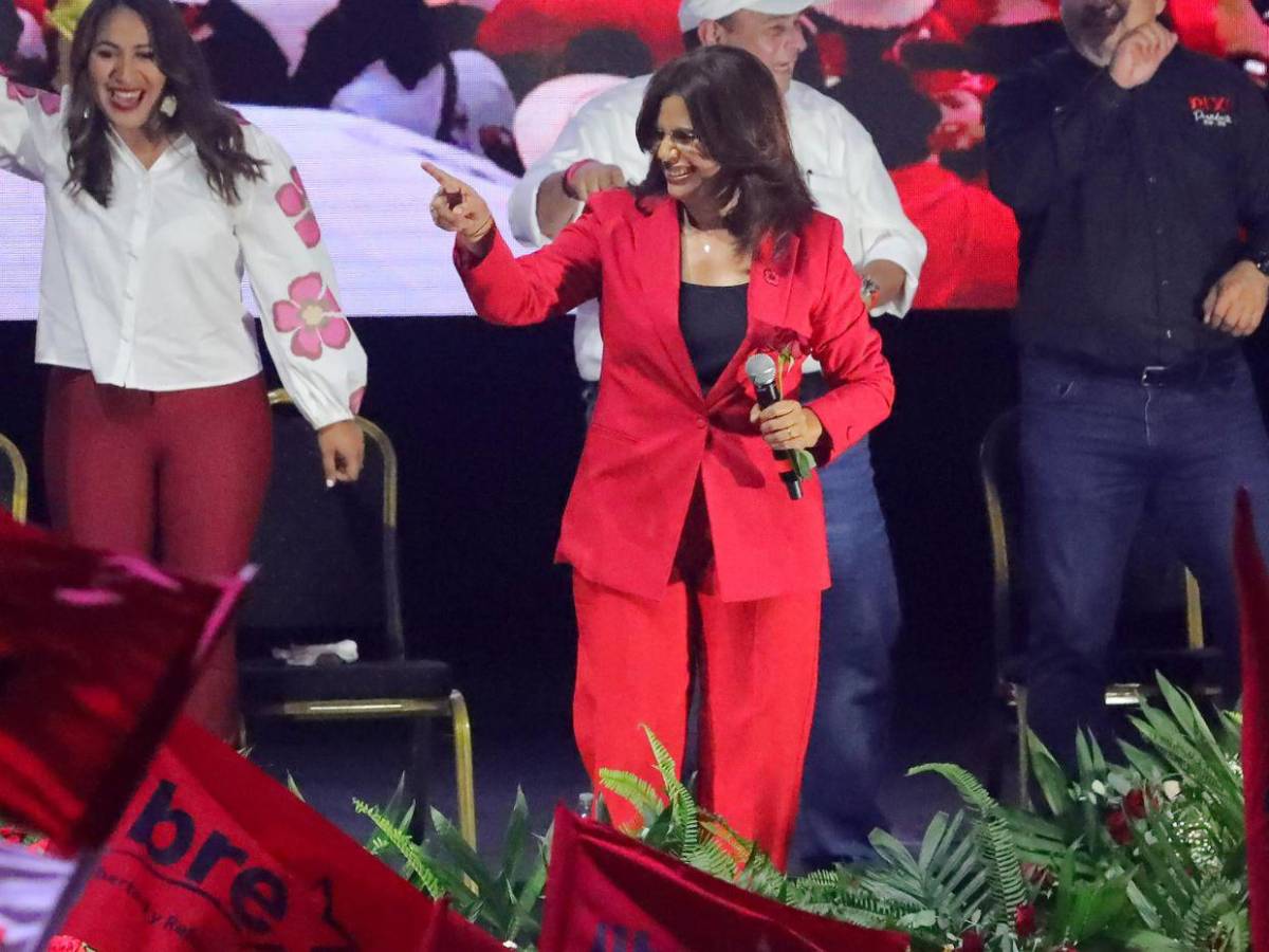 Empleo informal, pobreza y deudas: el panorama económico que recibirá el próximo gobierno