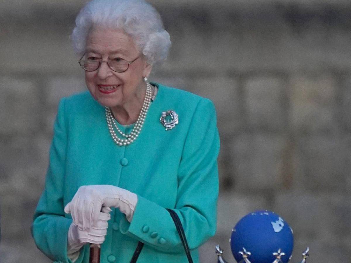 ¿Por qué la reina Isabel II no asistirá a misa en su honor en Londres?