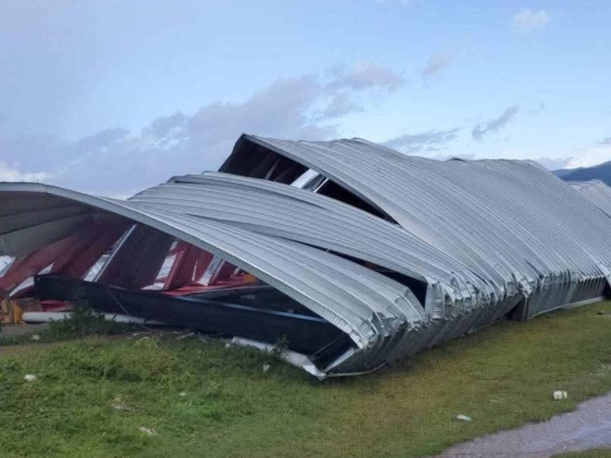 ¿Por qué se desplomó el polideportivo construido en Olanchito por Condepor?