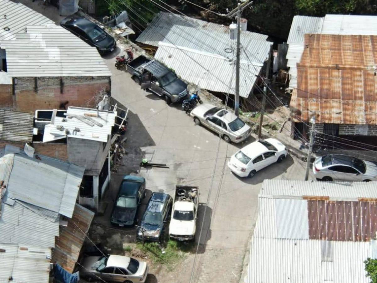 Tres detenidos tras agresivo retiro de vehículo por falta de pago en la capital