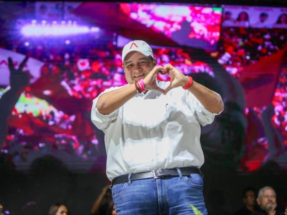 Los alcaldes que ha tenido el Distrito Central en los últimos 30 años