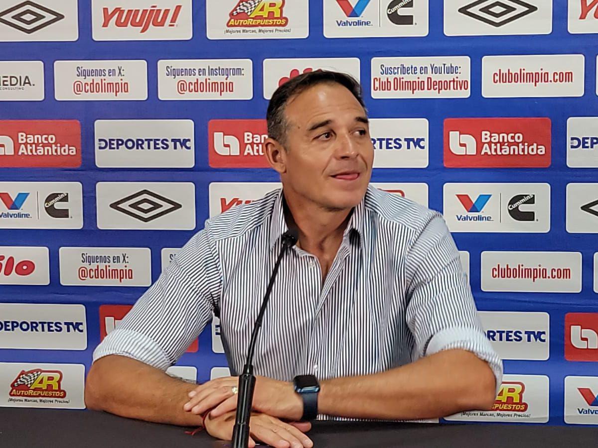 ¿Qué dijo del arbitraje? ‘Tota’ Medina: “El resultado parece injusto”