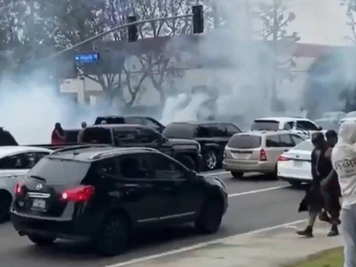 Enfrentamientos y detenidos en Los Ángeles por masivas redadas de ICE