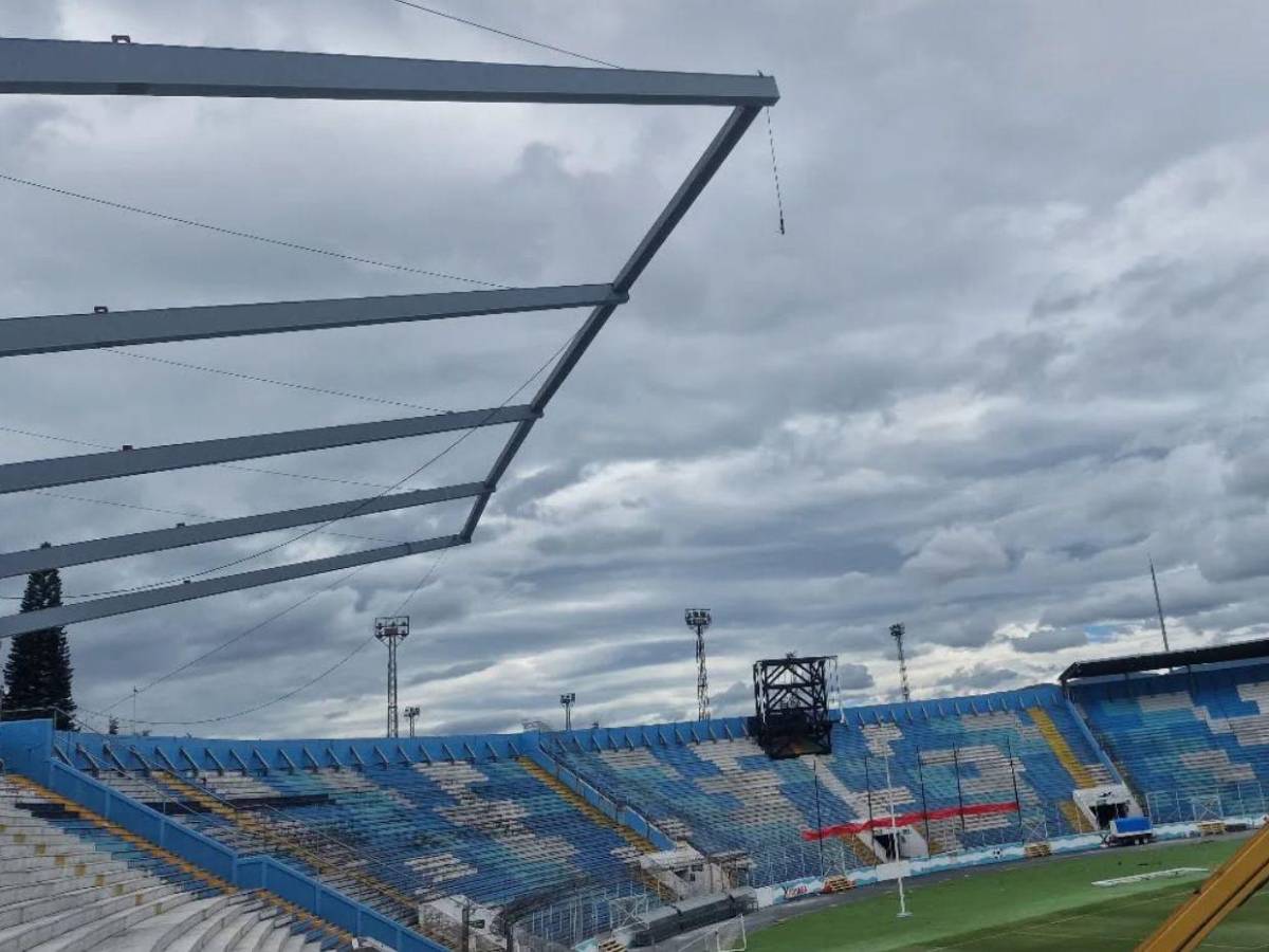 Nuevas fotos: Así va quedando el Estadio Nacional con el techo que le están instalando