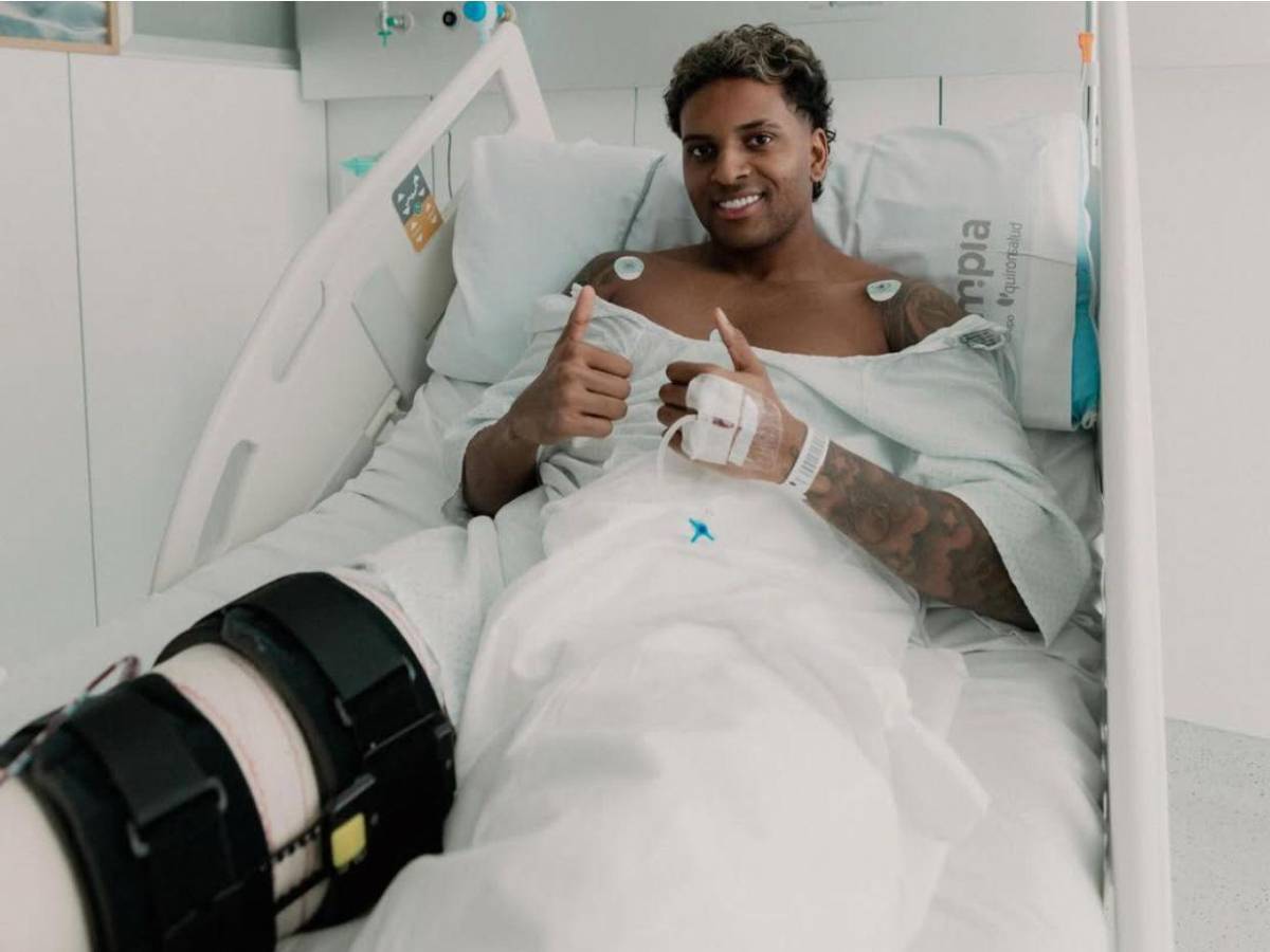 ¡Dos bajas más! La lista de futbolistas que se perderán por lesión el Mundial 2026