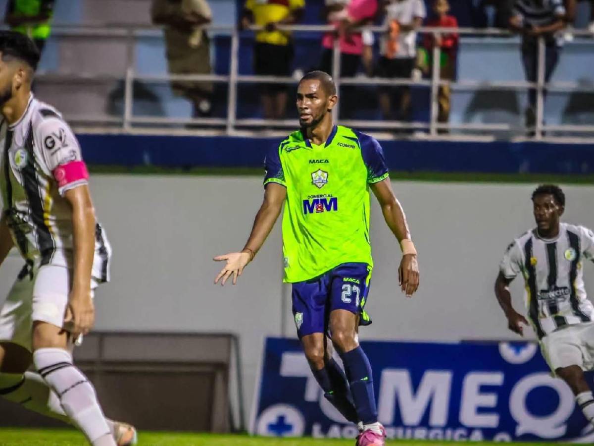 Jerry Bengtson involucrado en pelea con aficionado: Así se vivieron los momentos de tensión