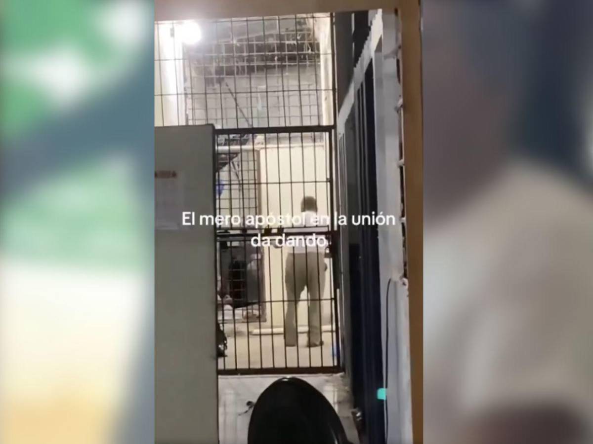 Así han sido los días en una celda de El Salvador para “El Apóstol Chago”