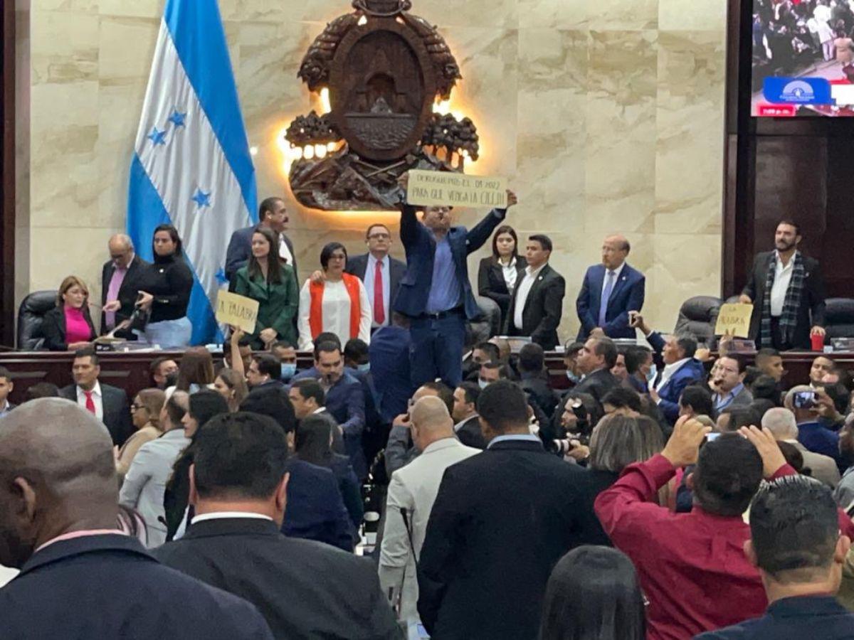 Partidos opositores condenan ingobernabilidad en el Congreso Nacional e instan diálogos de bancadas