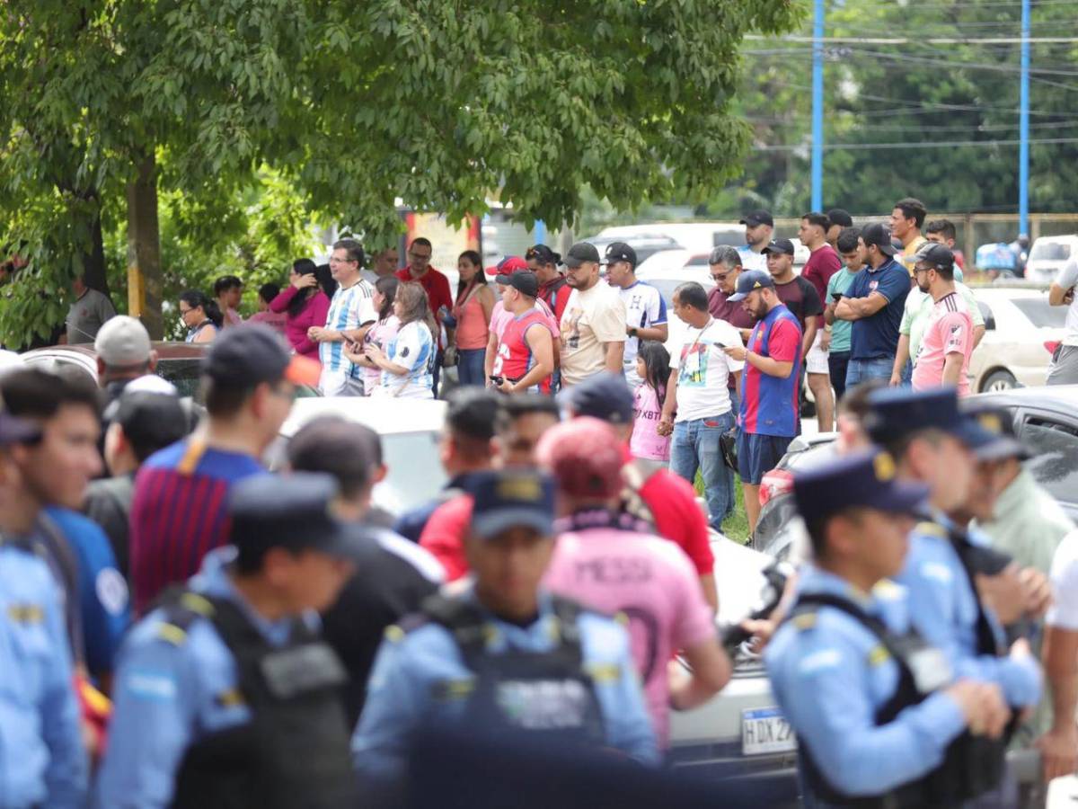 Locura total en Honduras: así fue el recibimiento multitudinario a Messi en San Pedro Sula