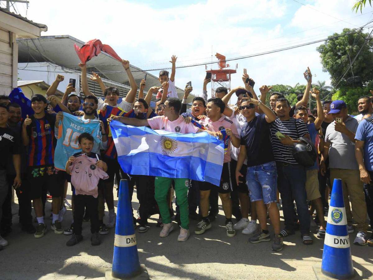 Locura total en Honduras: así fue el recibimiento multitudinario a Messi en San Pedro Sula