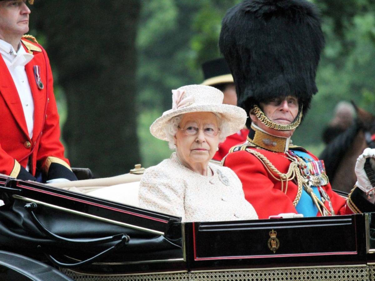 La última noche del príncipe Felipe: una cerveza a escondidas y una muerte sin despedida