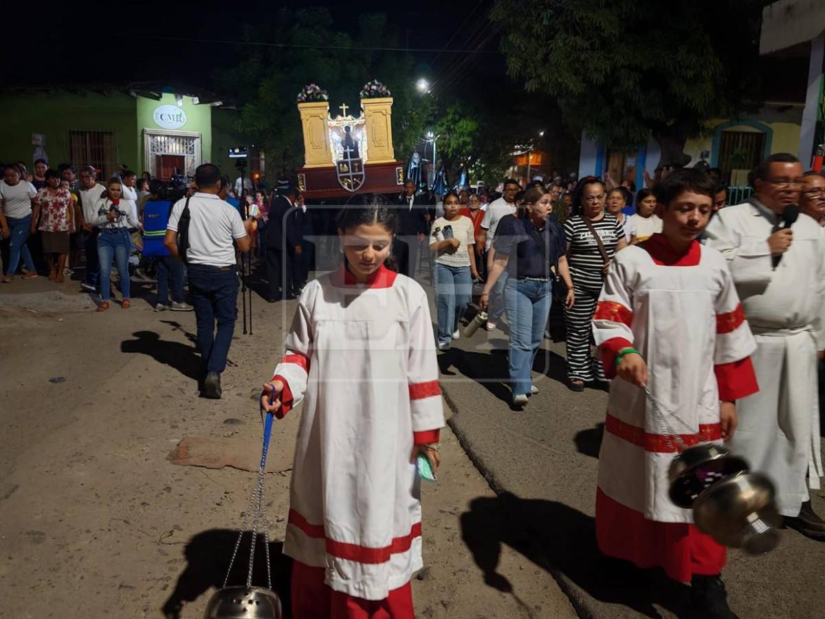 Las imágenes del Santo Entierro en Choluteca, jornada de fe y tradición