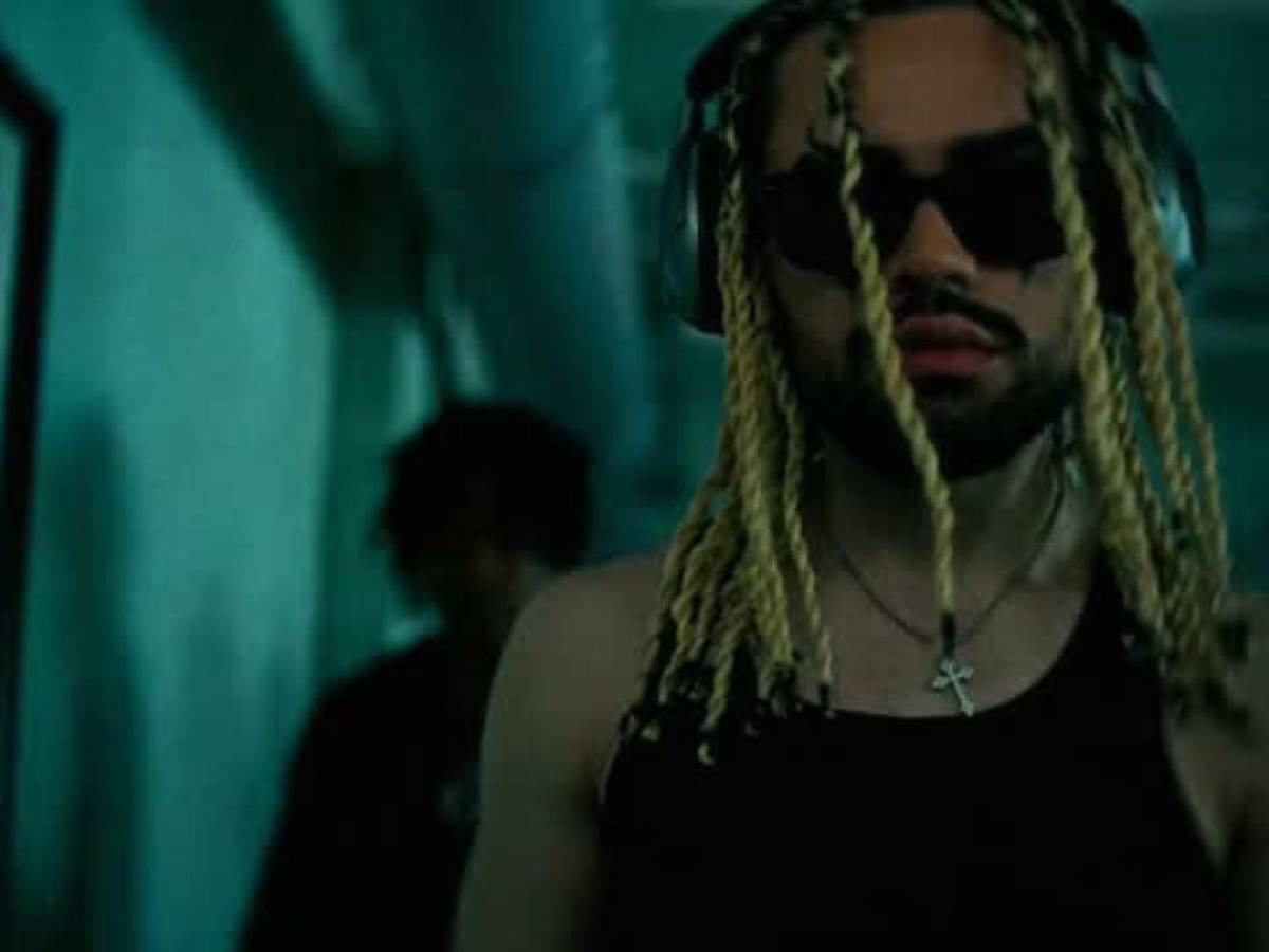 ¿Adiós al reguetón? El hijo de Yandel debuta con un género que no existe en español