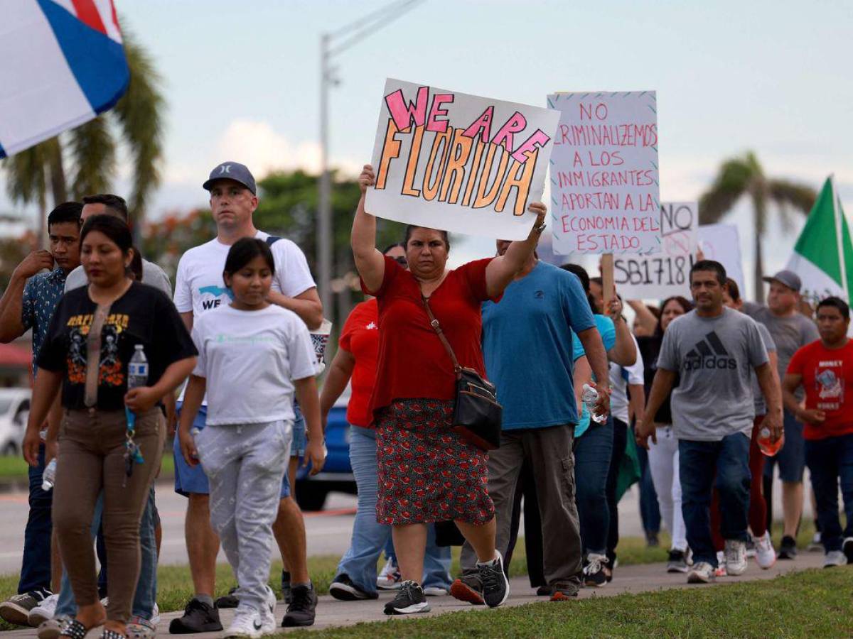 Más de 30 mil hondureños han salido de Florida por “Ley DeSantis”