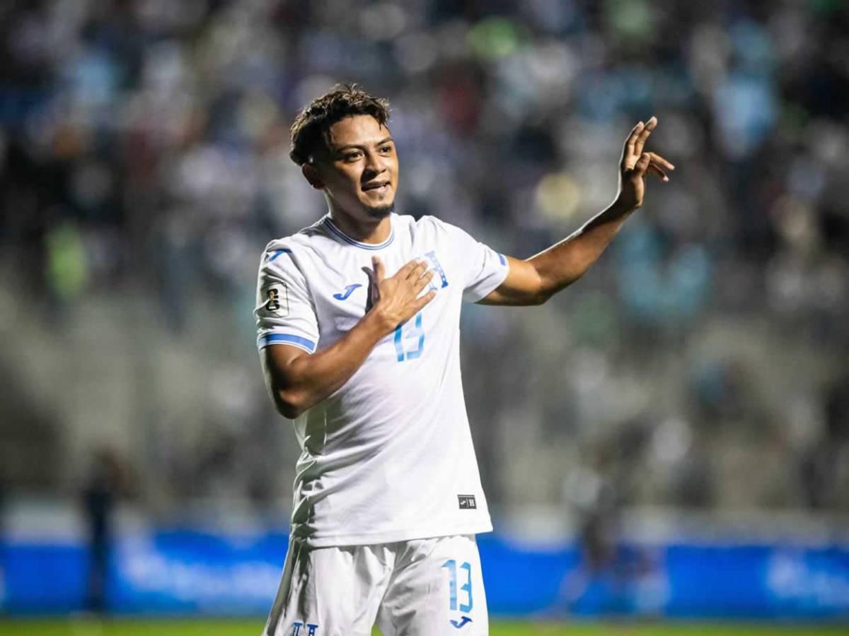 Lo que hizo la pareja del año, lindas chicas y bronca: Postales del triunfo de Honduras vs Nicaragua