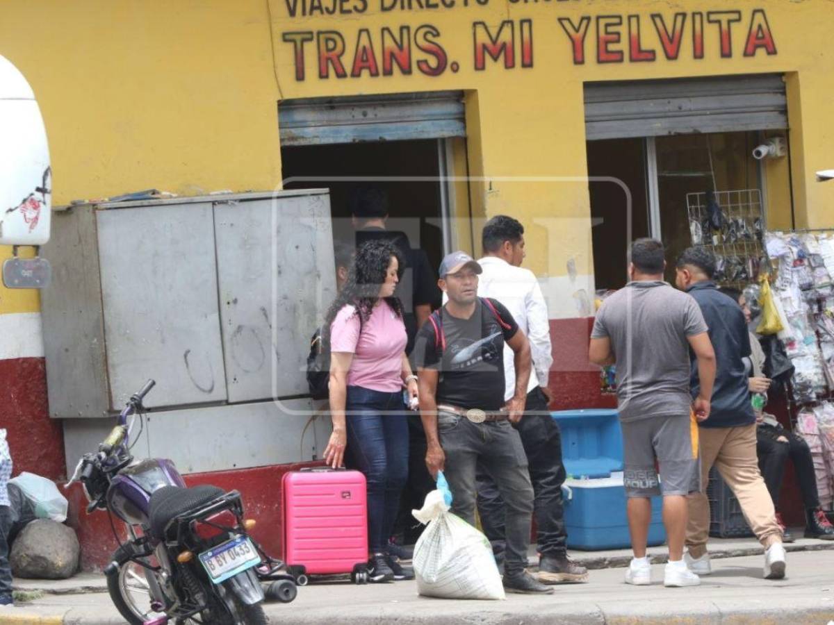 Veraneantes comienzan a salir de Tegucigalpa por la Semana Santa 2026