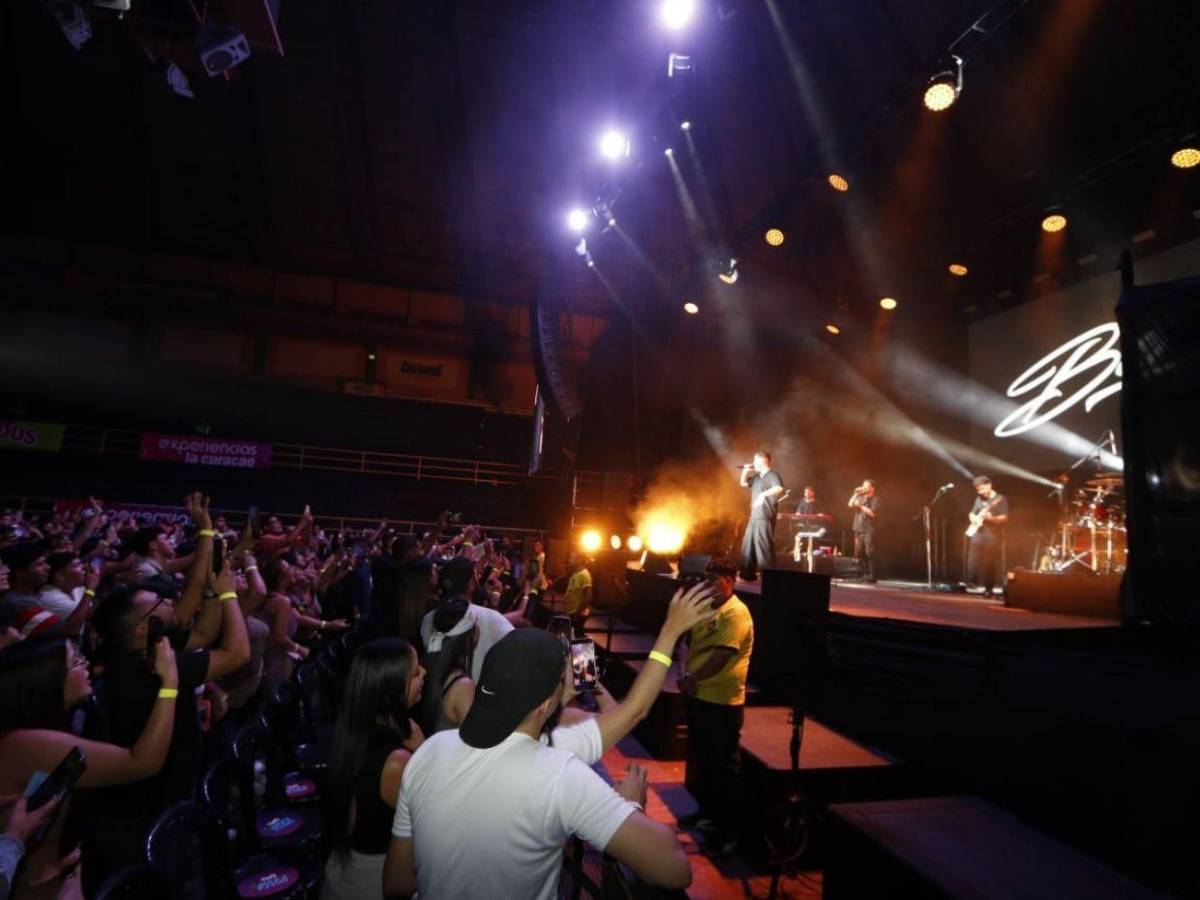 ¡En imágenes! Así fue el debut de Beret en Honduras