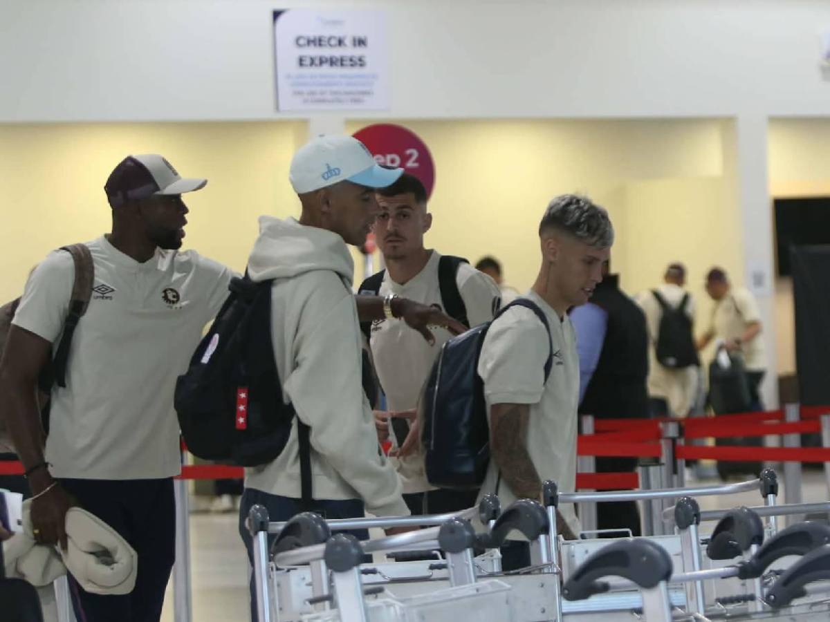 Con sus figuras y un invitado especial: Olimpia viajó a México para enfrentar al América en Concacaf
