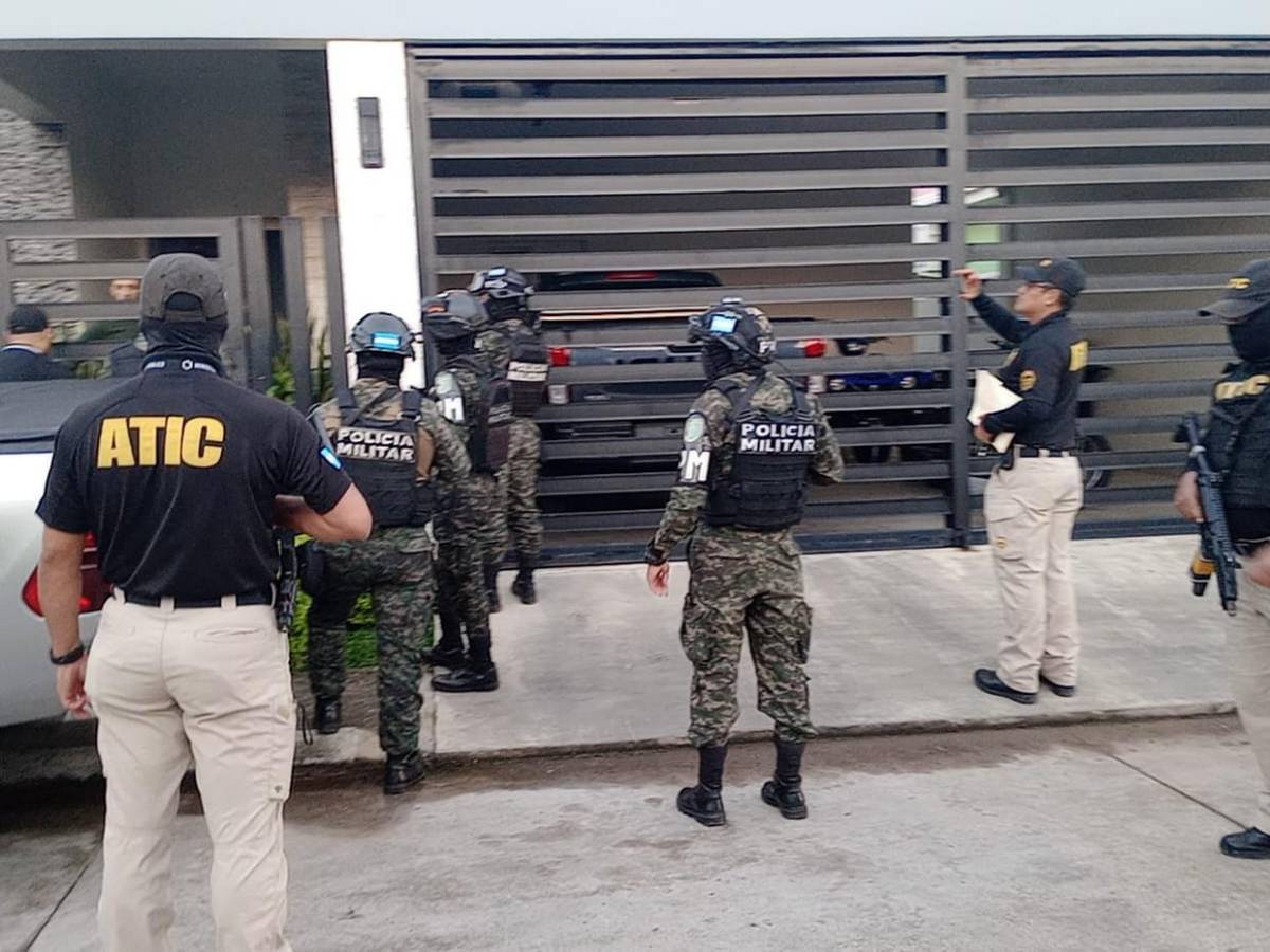 Confiscan bienes a supuesto narco en norte de Honduras, tras incautarle 2,835 kilos de coca