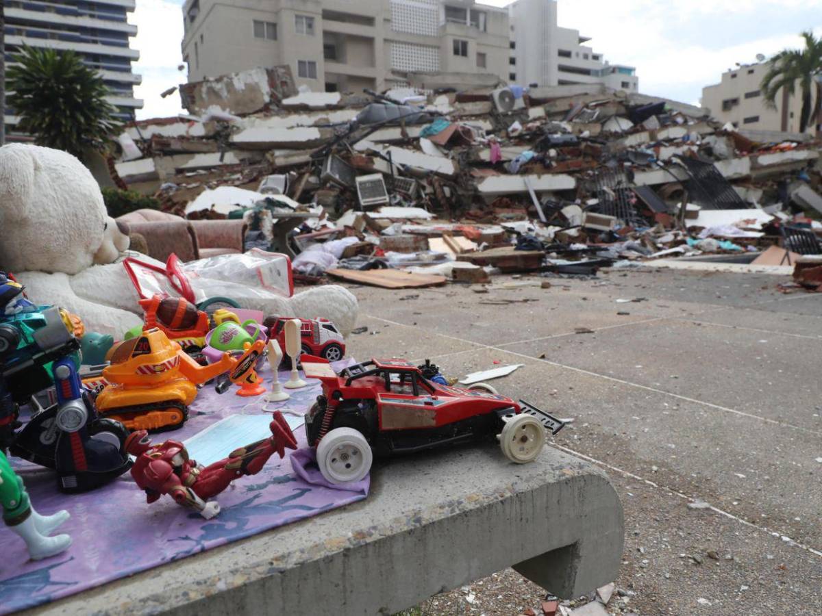 Venezuela sigue buscando y sumando víctimas de  terremotos