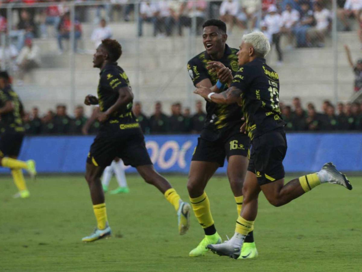 ¡Fugaz! Así fue la celebración del único gol del Real España en la final