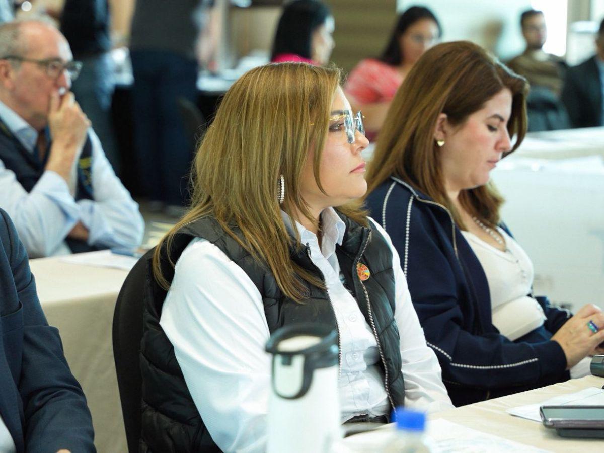 Desde los centros de votación: así se desarrolla el simulacro electoral 2025