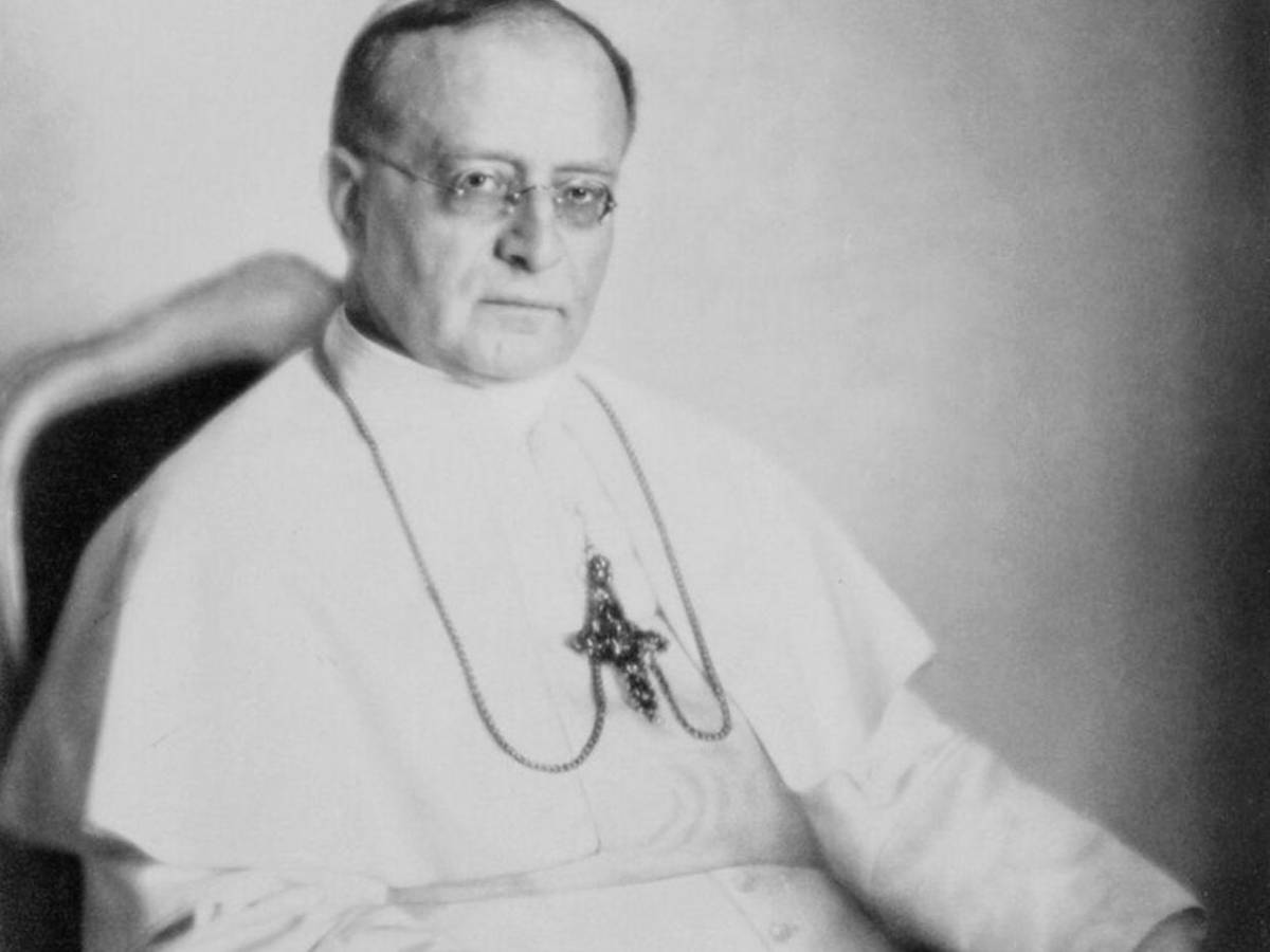 ¿Quiénes fueron los últimos 10 papas de la Iglesia Católica y cómo fue su cónclave?