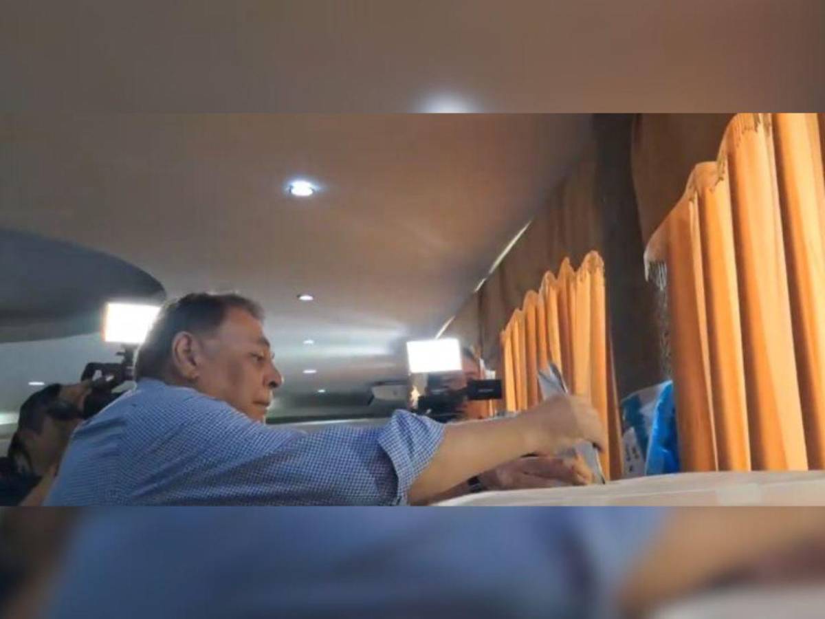 Precandidatos presidenciales ejercieron su voto en las primarias en Honduras