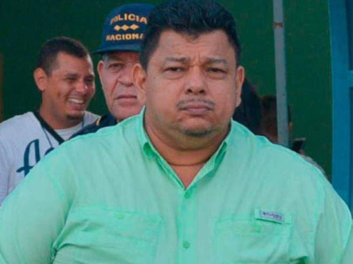 Exjugadores de Honduras que se unieron al Partido Liberal para elecciones primarias