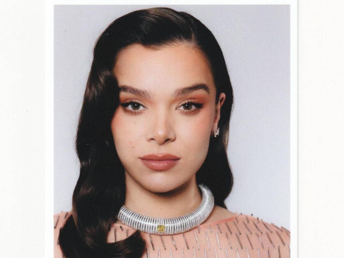 Hailee Steinfeld anuncia el nacimiento de su bebé: Nos sentimos increíblemente agradecidos