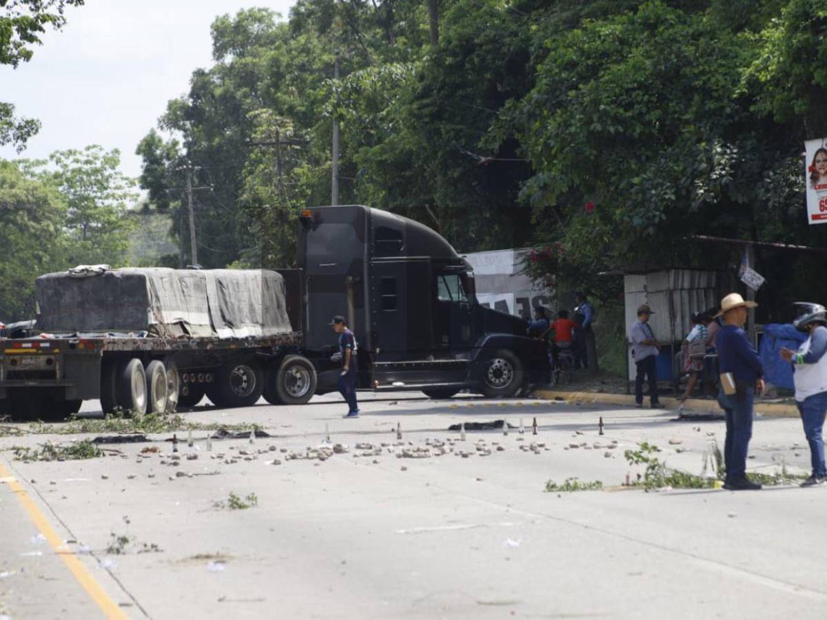 Las imágenes que dejan las protestas de los inversionistas de Koriun en Choloma