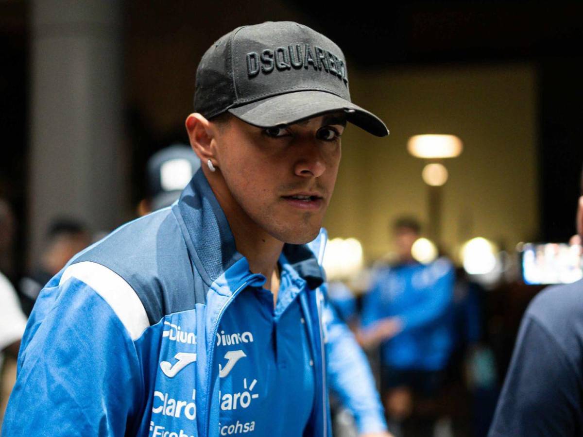 ¡Lo obligaron! Luis Palma y su decisión tras señalamientos por bajo nivel ante Canadá