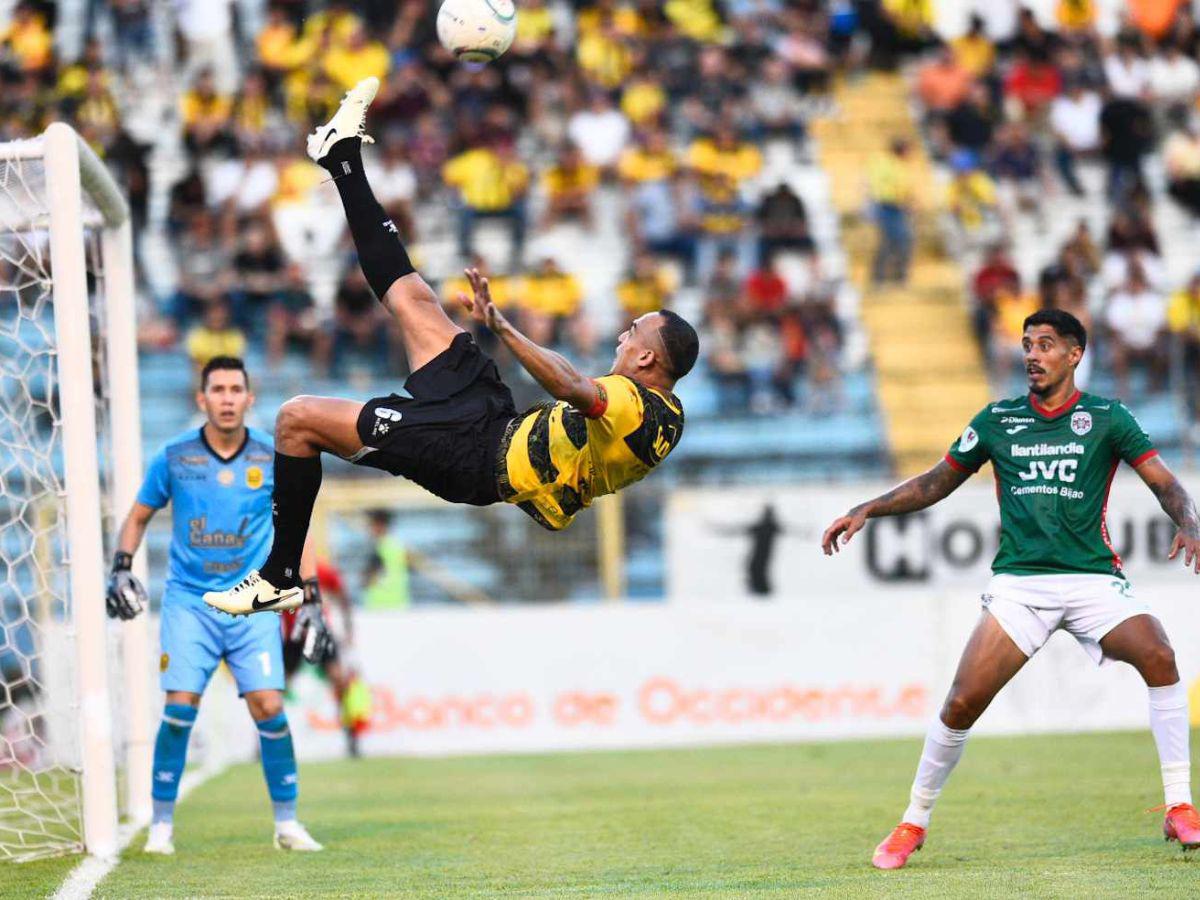 Real España golea a Marathón en clásico sampedrano