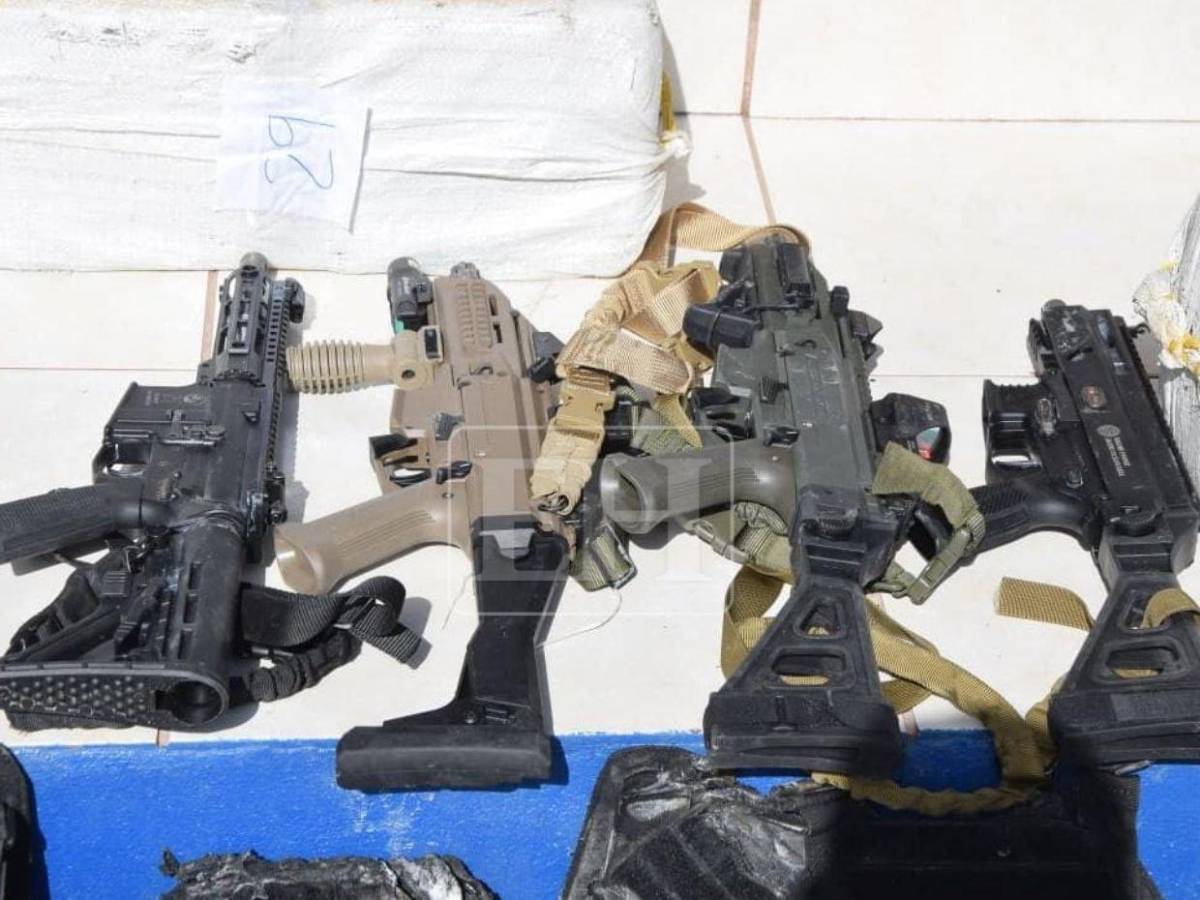Decomisan 1.2 toneladas de supuesta cocaína ocultas en una cisterna en El Progreso