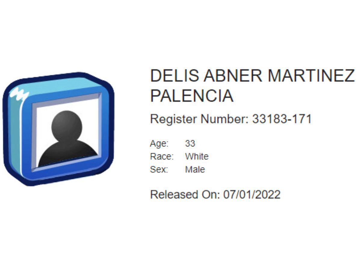 El Buró Federal de Prisiones revela que Martínez salió de prisión en 2022.