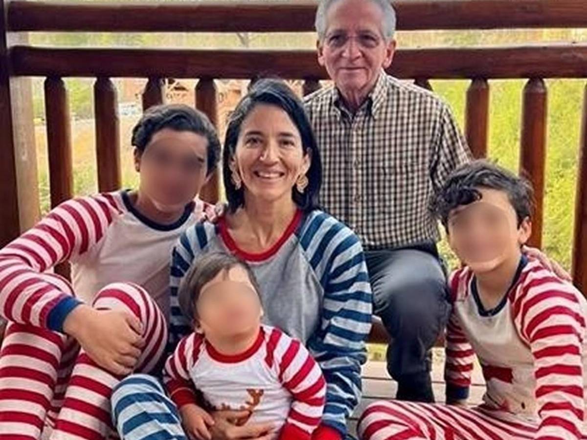 Ricardo Maduro, a sus 80 años, disfruta de una faceta entrañable: fotos inéditas