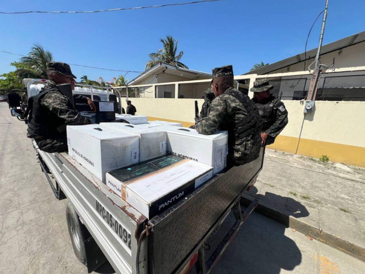 Llegan las maletas electorales a los diferentes municipios de Cortés y Yoro