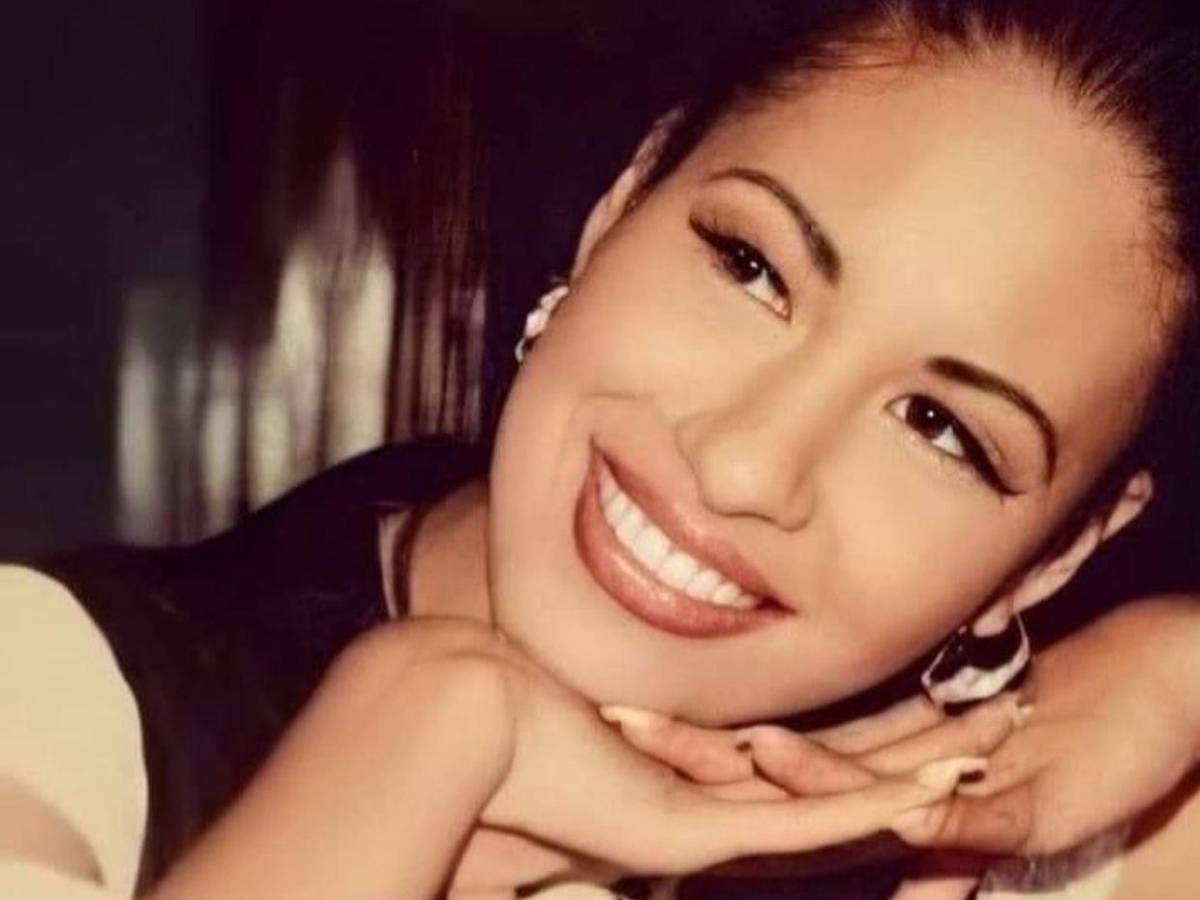 El legado de Selena Quintanilla revive en una exhibición inédita del Museo Grammy