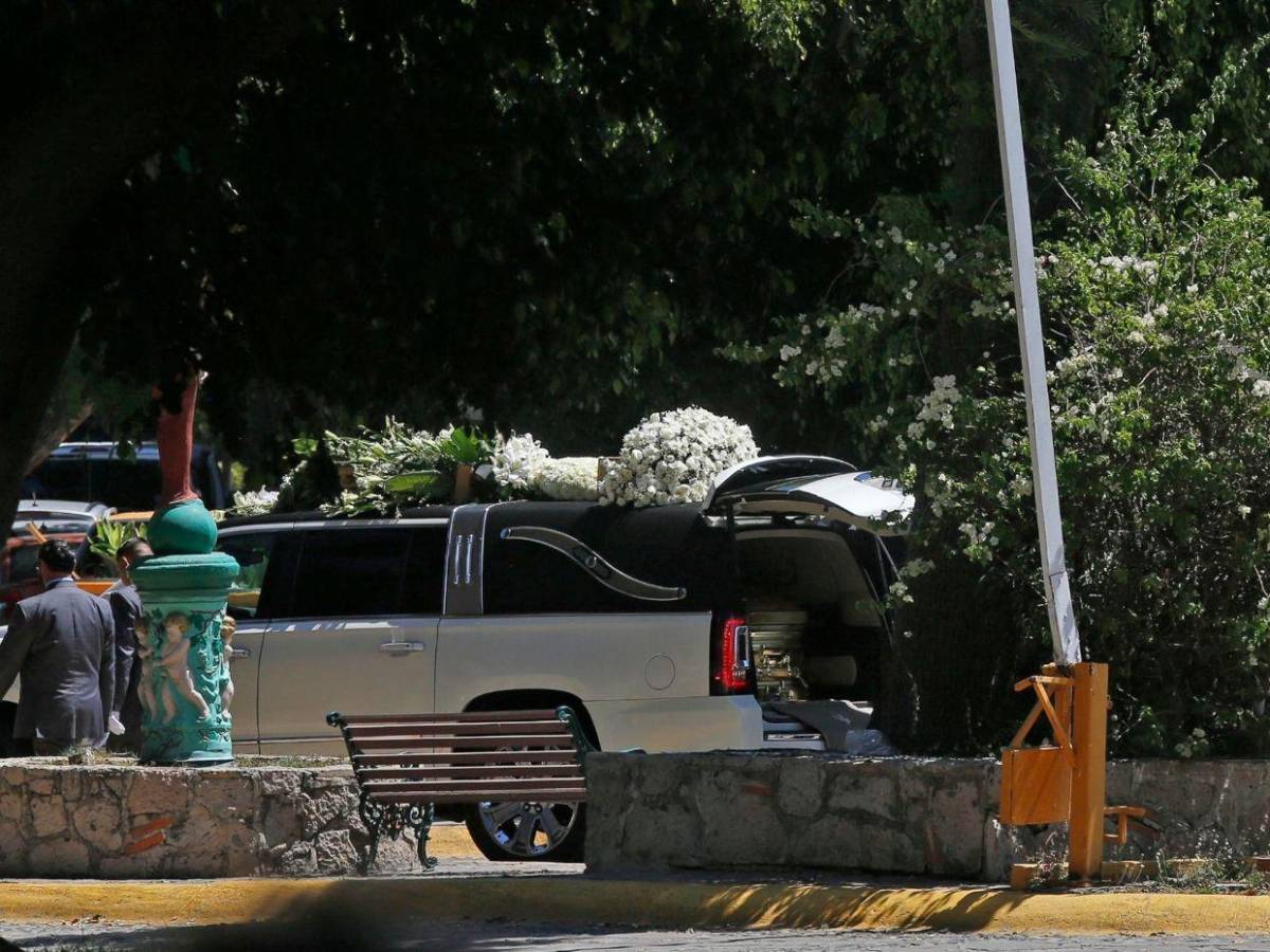 Adela Micha critica el despliegue militar en funeral de El Mencho: No se ve ni en películas