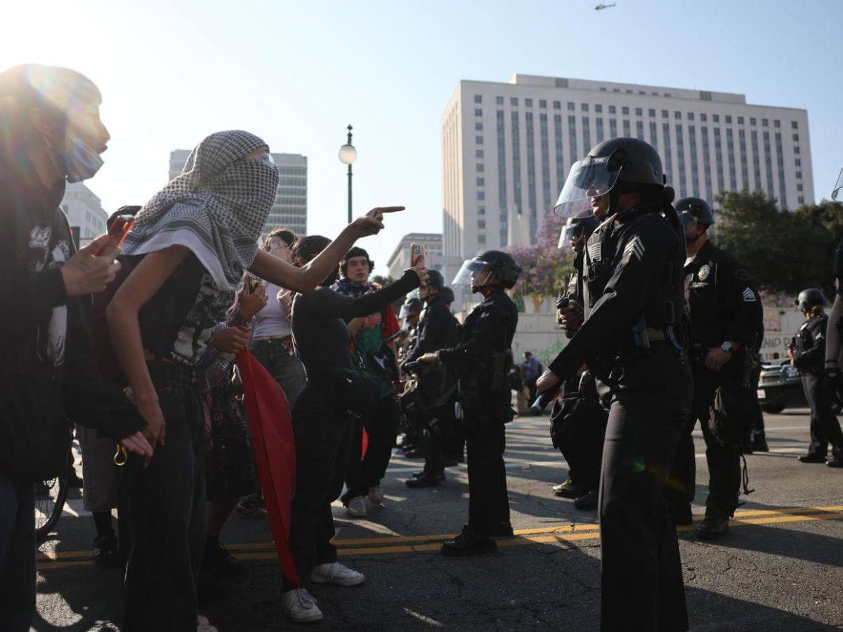 ¿Qué es la Ley de Insurrección que Trump quiere invocar en Los Ángeles por protestas?