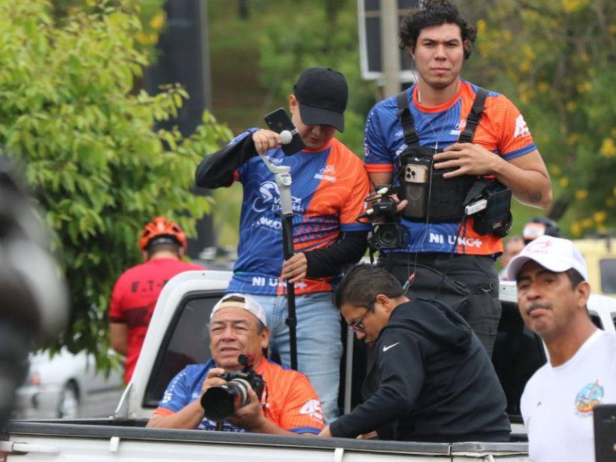 Profesionalismo de EL HERALDO marca la cobertura de la Vuelta Ciclística 2025