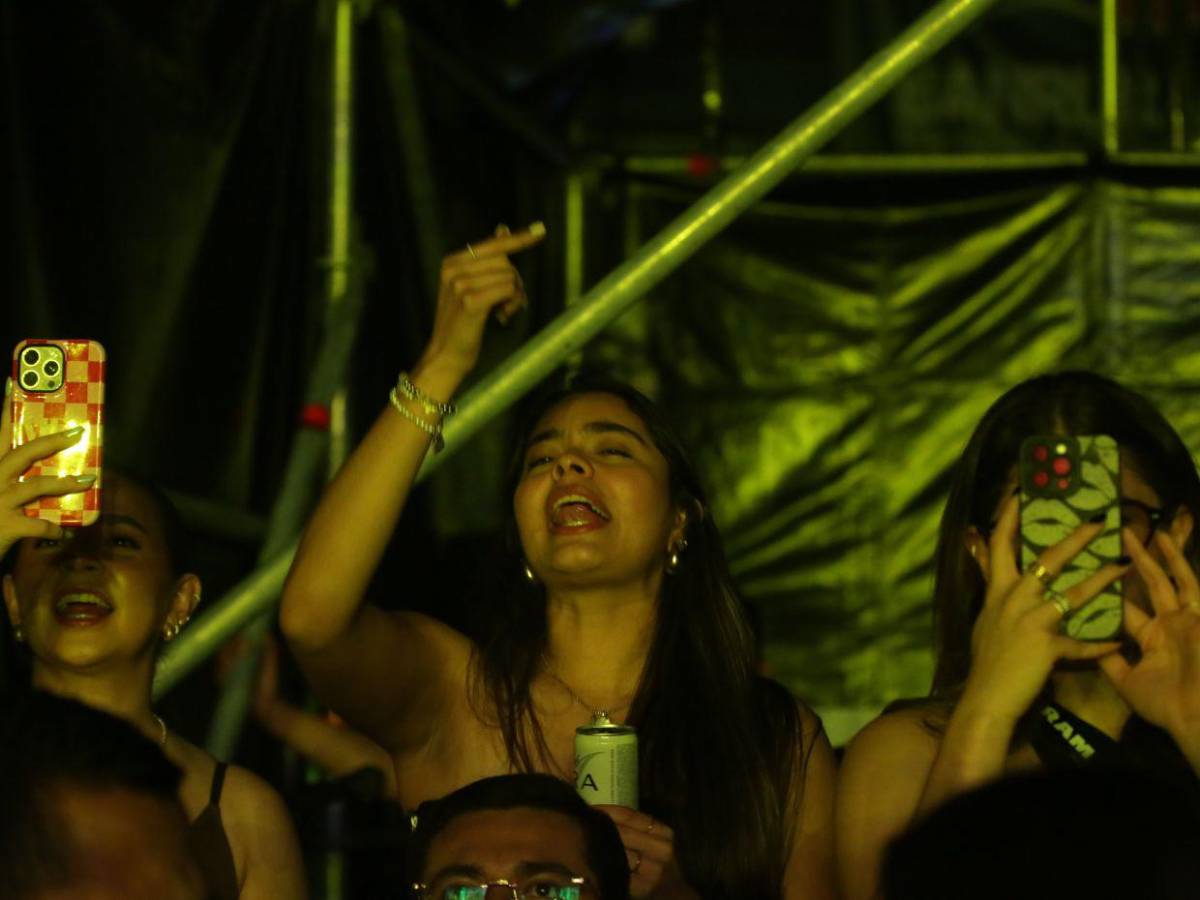 El concierto de Christian Nodal en Tegucigalpa, en imágenes