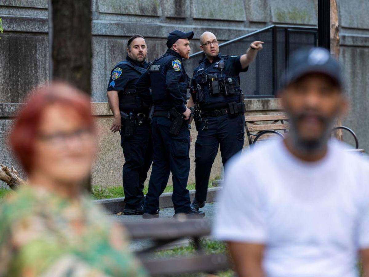 Protestan ante corte donde Kilmar Ábrego fue detenido tras audiencia