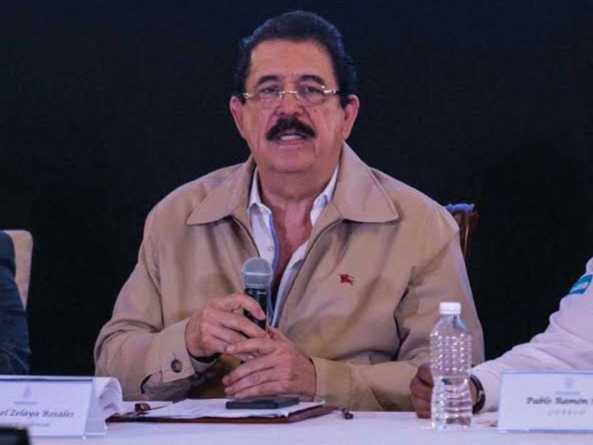 Manuel Zelaya viajaría a México para continuar con su recuperación médica