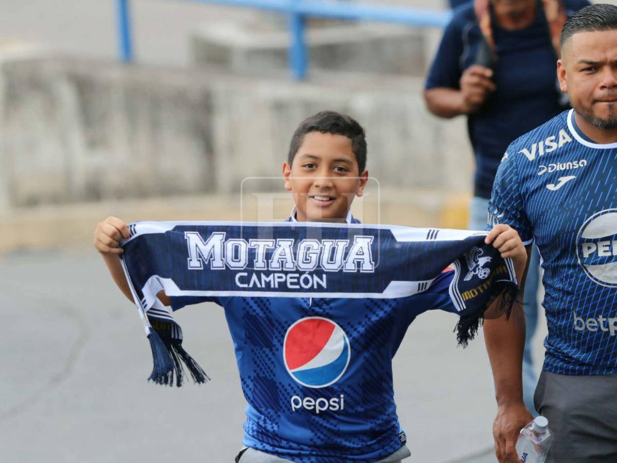 Largas filas, fuertes medidas de seguridad y mucha pasión a horas de la final del Clausura 2026