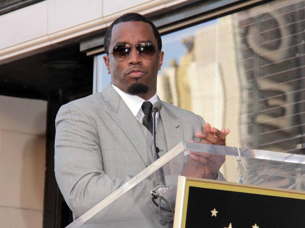 Asquerosos y con sangre: Exponen estado de los cuartos que utilizaba Sean Combs Asquerosos y con sangre: Exponen estado de los cuartos que utilizaba Sean Combs