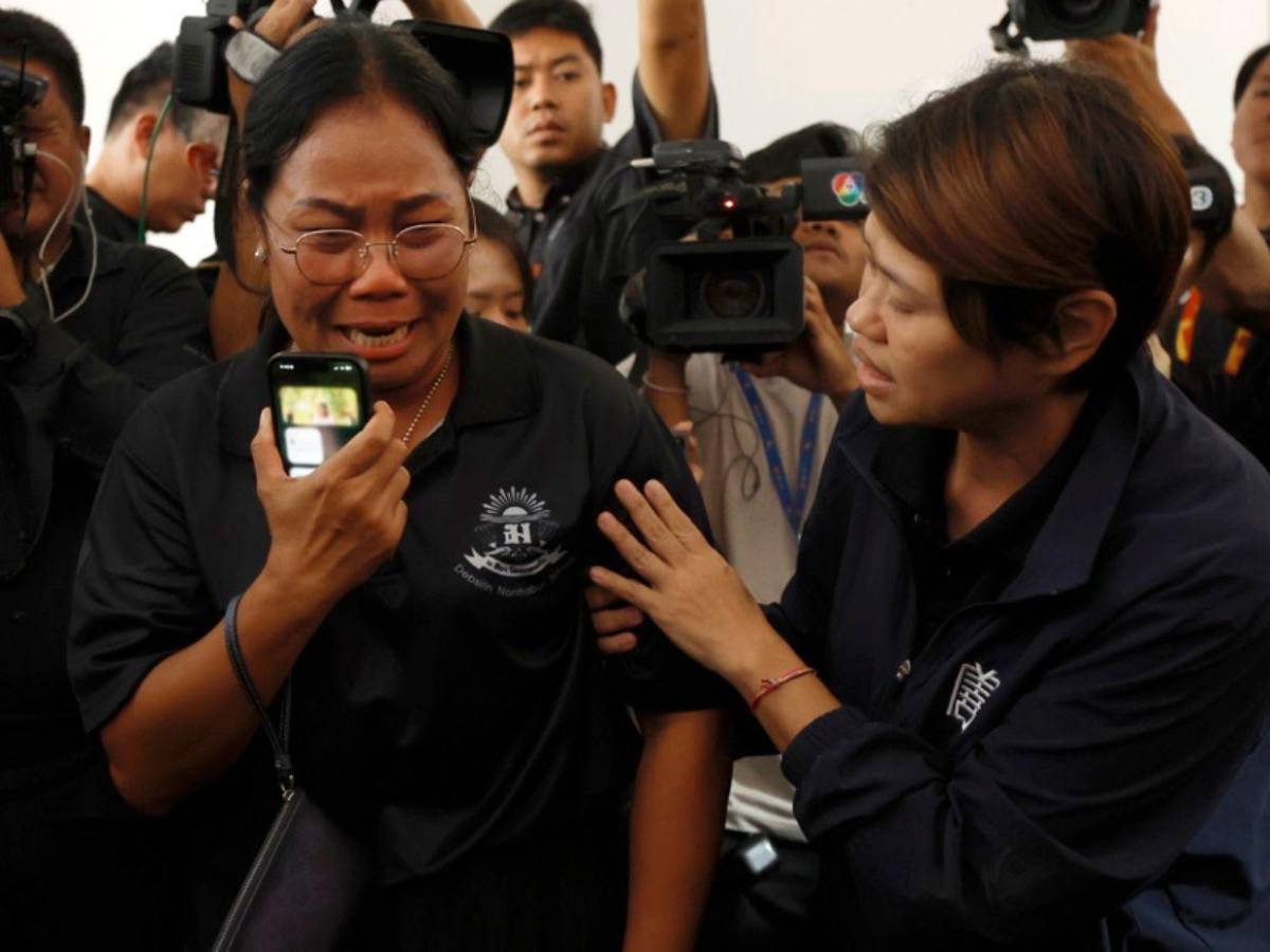Mató a sus abuelos antes de asesinar a 6 personas en su escuela y quitarse la vida: tiroteo en Tailandia