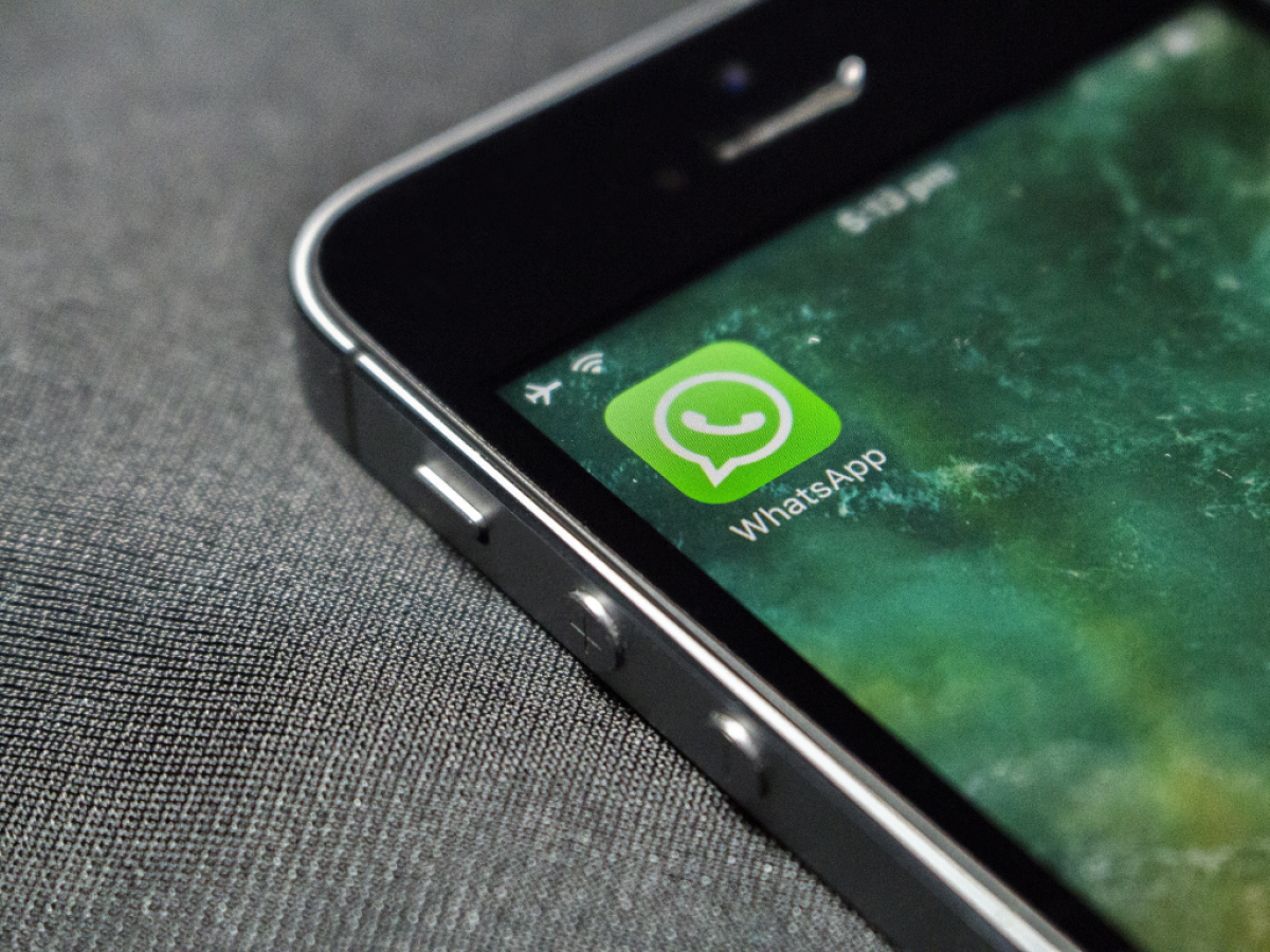 ¿Cómo recuperar una conversación borrada de WhatsApp?