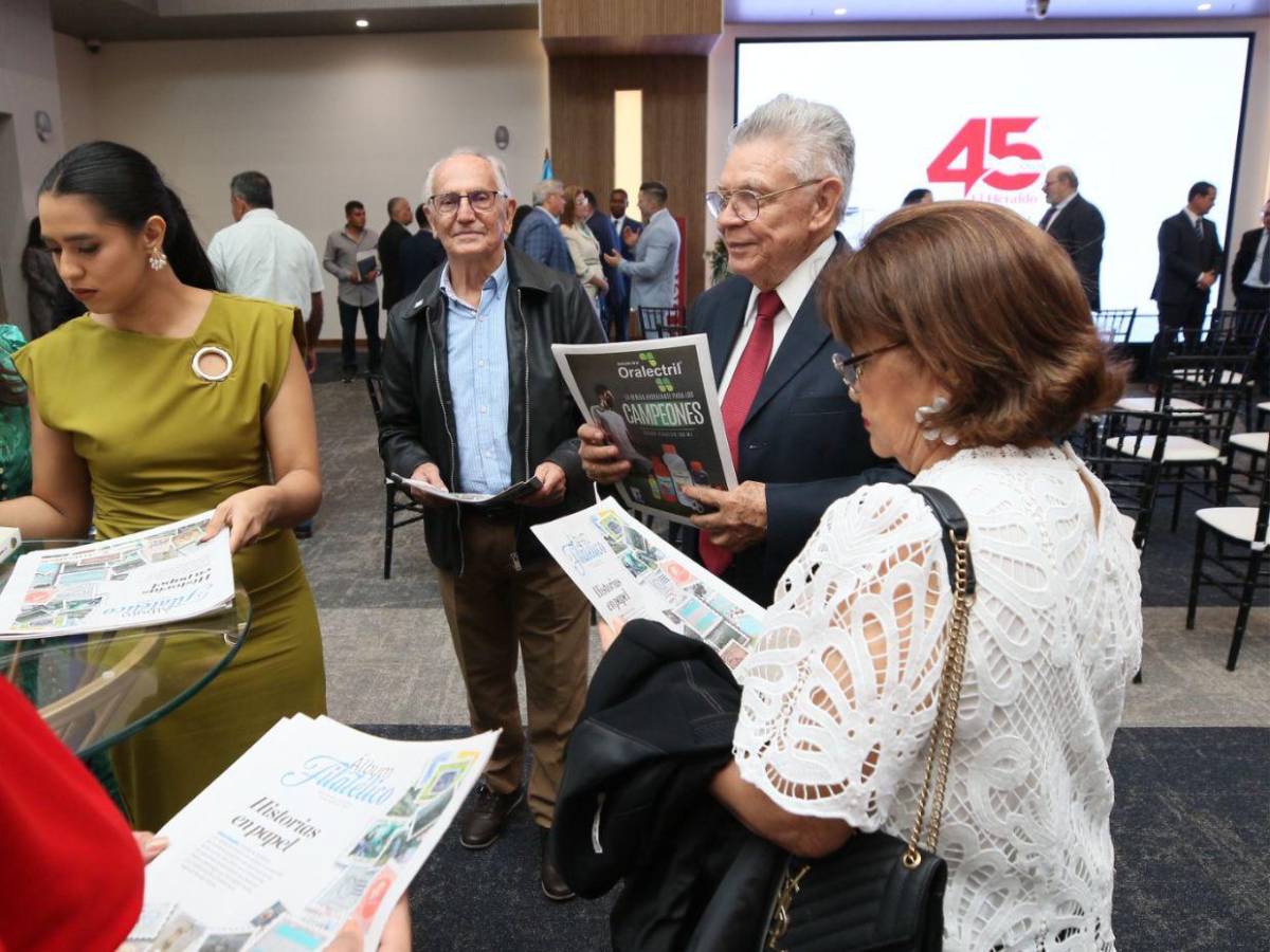 Lectores de EL HERALDO reconocen aporte a la educación de Álbum Filatélico