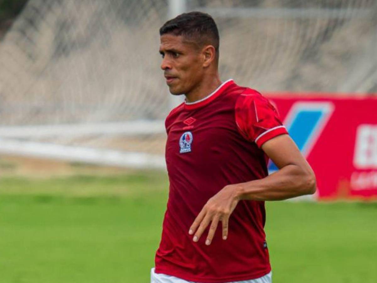 Futbolistas de Olimpia y Motagua que podrían cambiar de camisa en enero